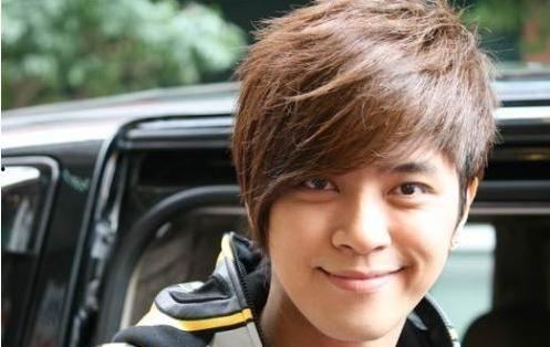 娱乐圈爆料者罗志祥简介,娱乐圈爆料者的神秘面纱 第1张 娱乐圈爆料者罗志祥简介,娱乐圈爆料者的神秘面纱 第1张